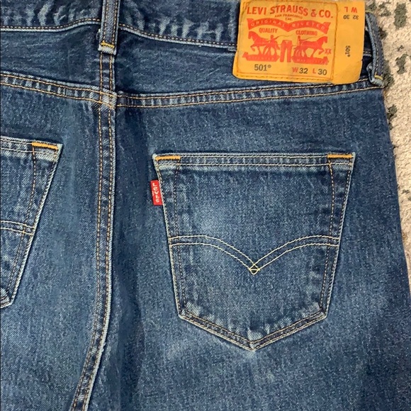 Vintage Levi’s 501 Jeans - Picture 4 of 9